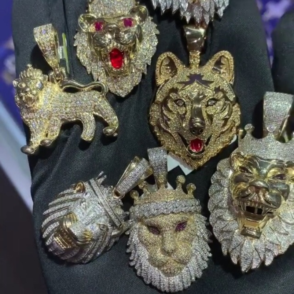 6 real gold real diamond pendants